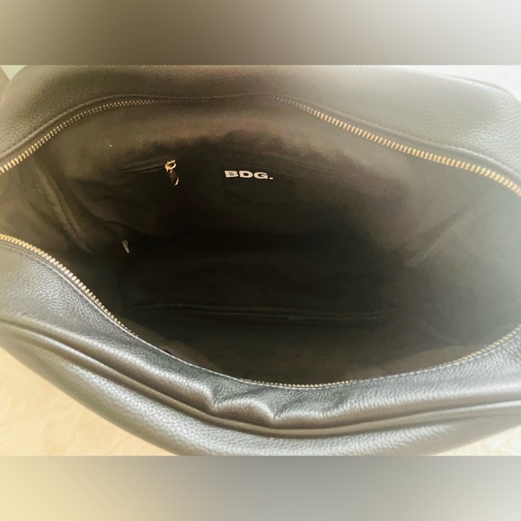 BDG leopard leather backpack - Picture 5 of 10